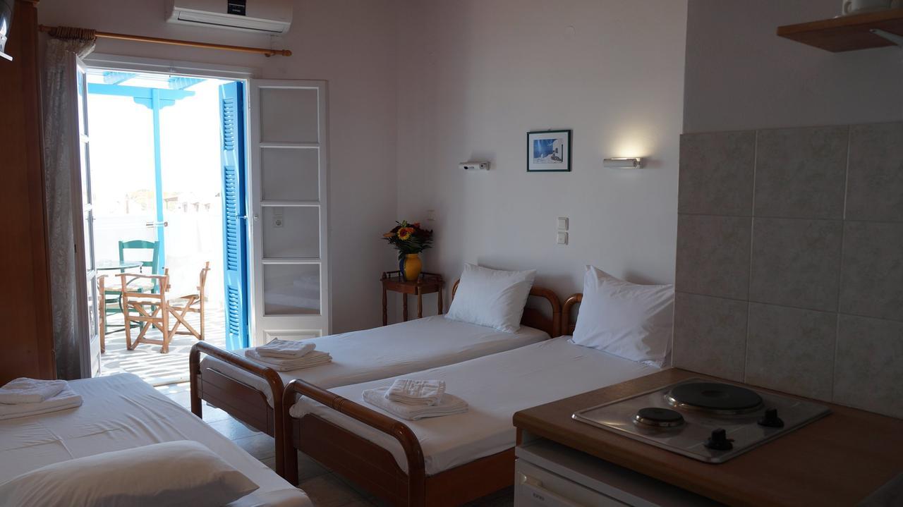 Hara * Naxos City